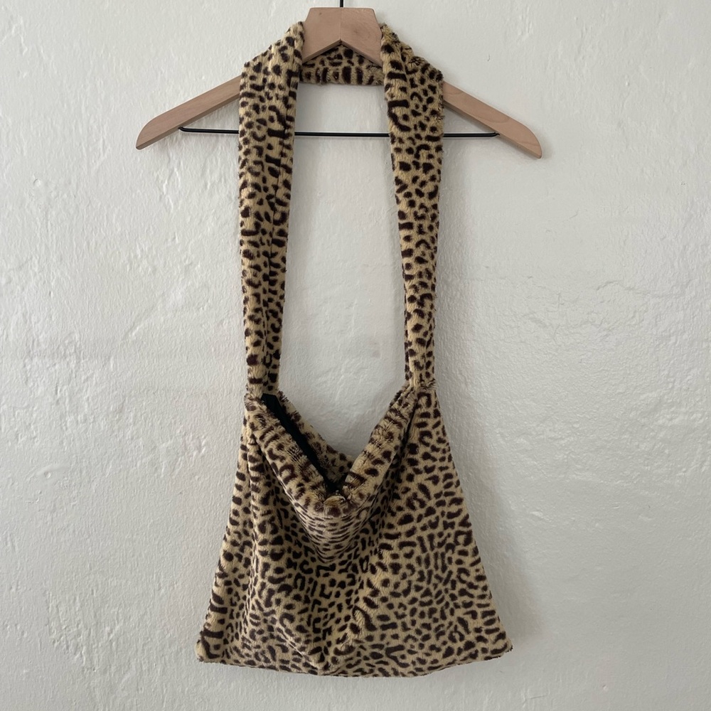Y2K faux fur leopard print bag